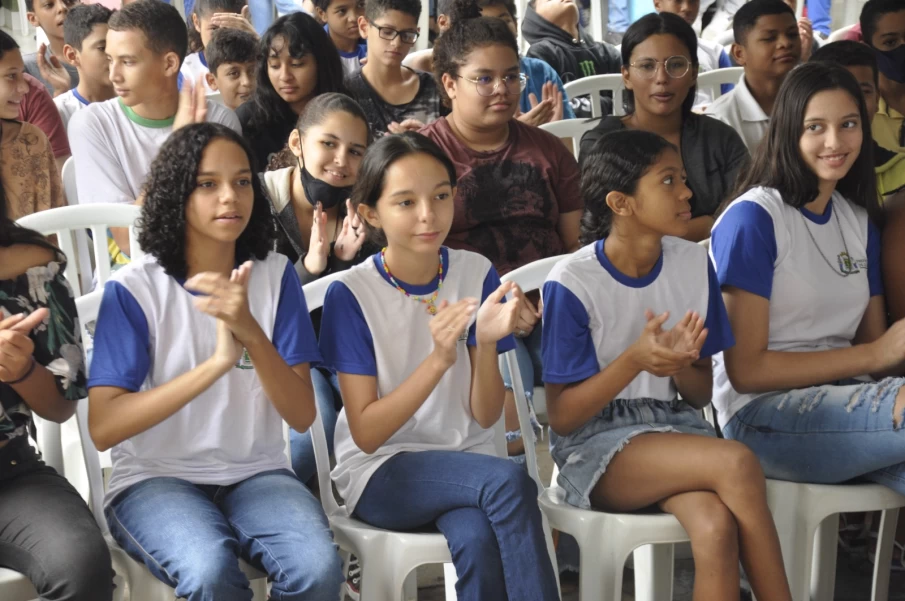 Os alunos ficam ansiosos para chegada do projeto