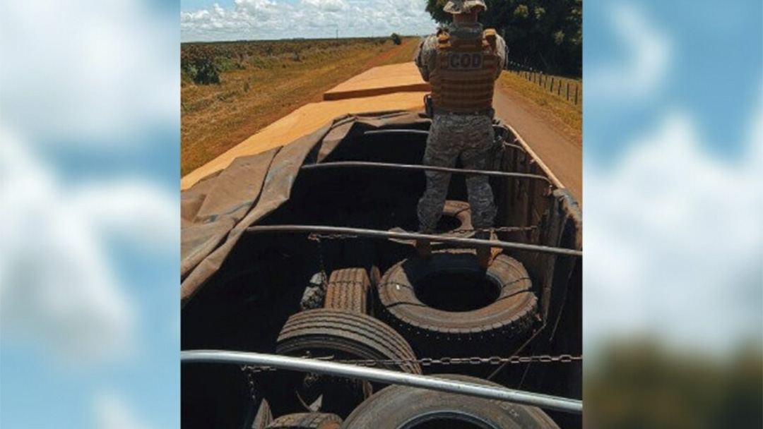 Pneus apreendidos em Goiás