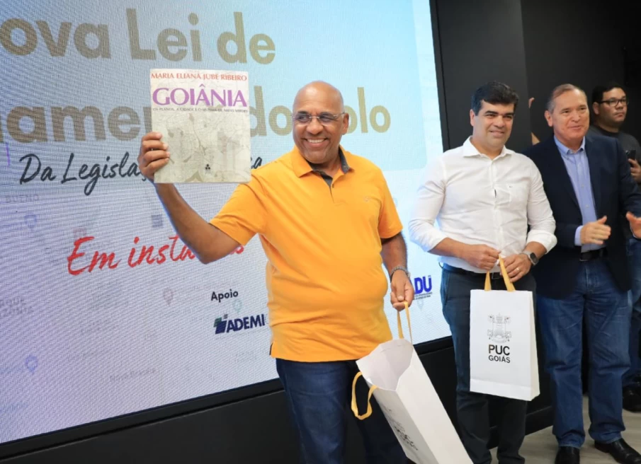 Prefeito Rogério Cruz