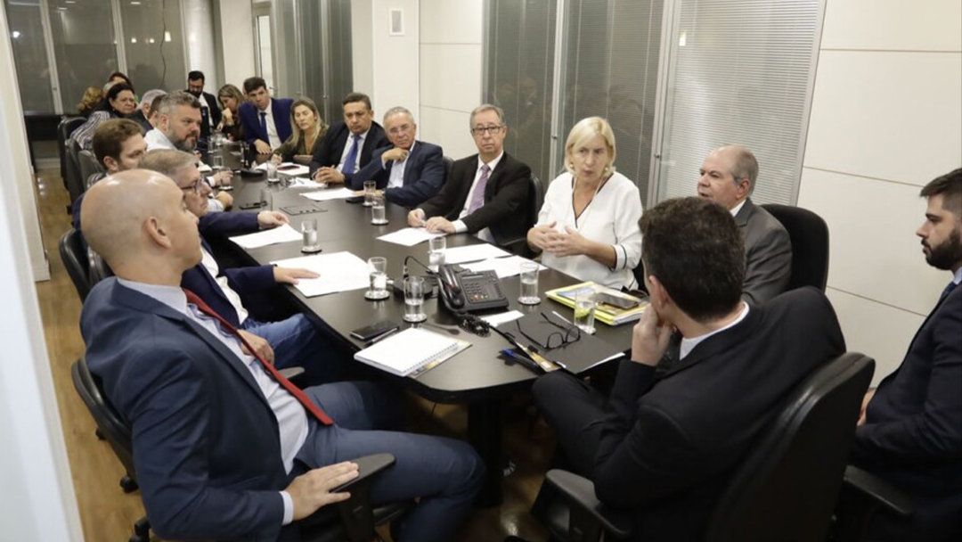 reunião em Brasília sobre futuro do Minha Casa Minha Vida