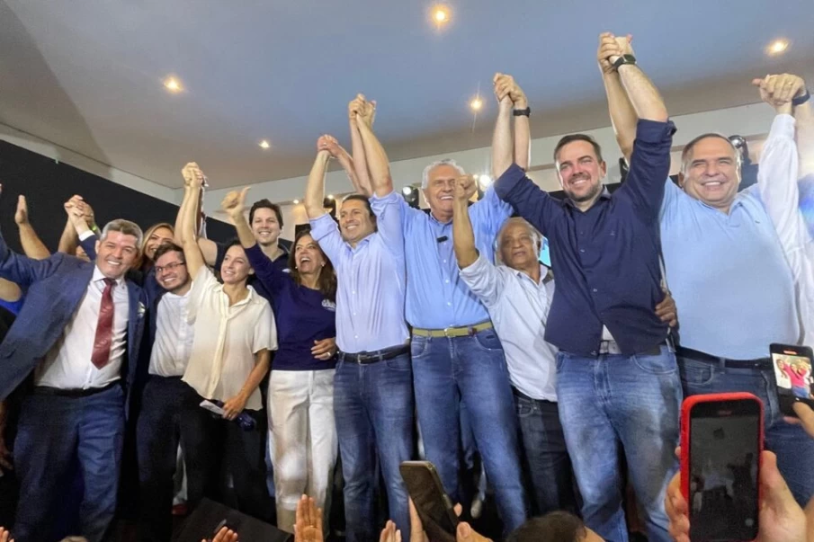 várias autoridades participaram